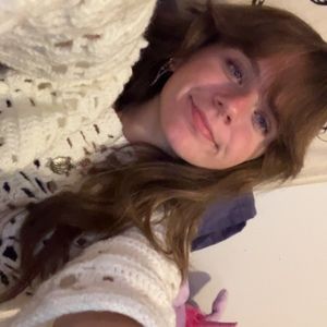 Meet your Posher, Kendra
